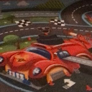 Meet your Posher, Sansandra